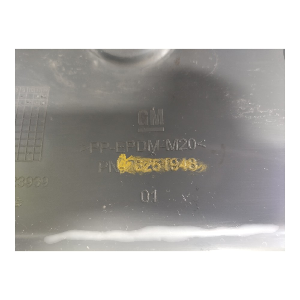 Extensor Paralama Gm Tracker 2020 2025 V627 3