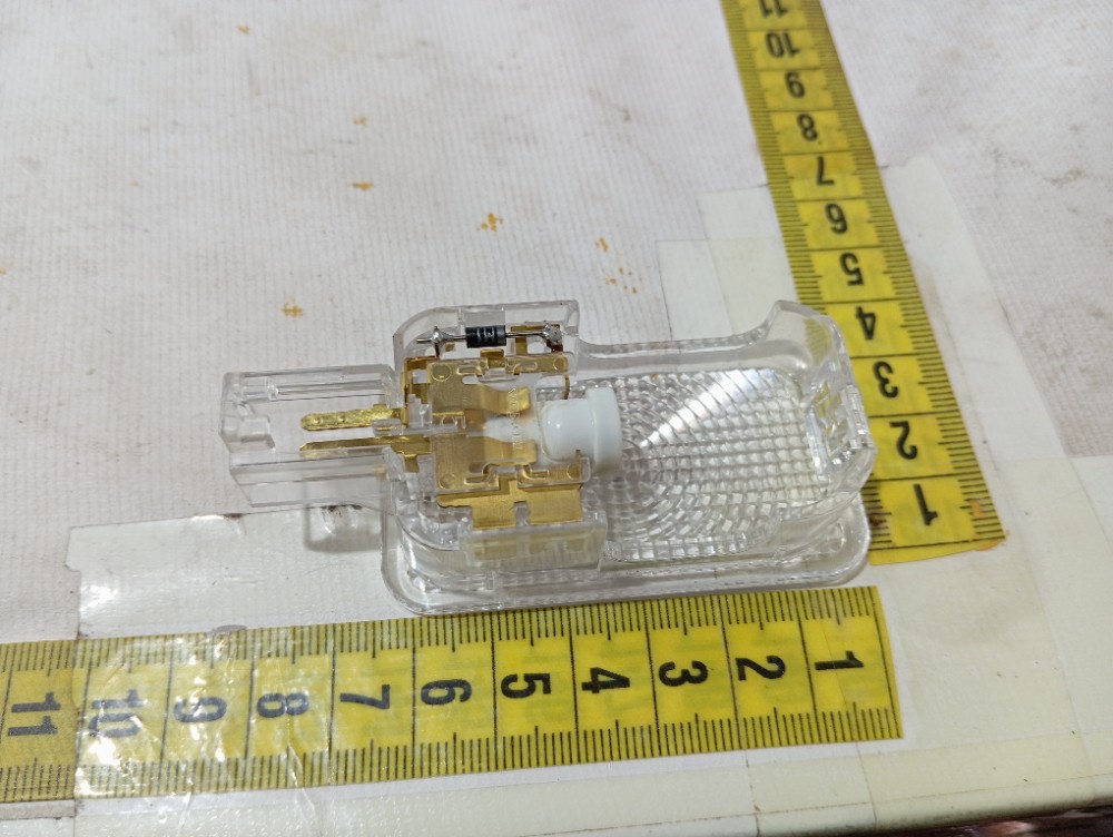 Luz Cortesia Porta Malas Honda Hrv 2017 A 2021 V660 7