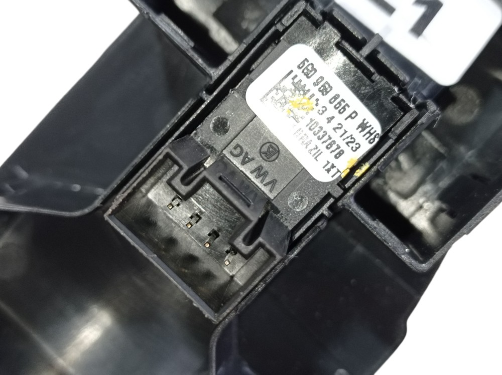 Botao Vidro Porta Dianteira Direita Vw Nivus 2024 V608 5