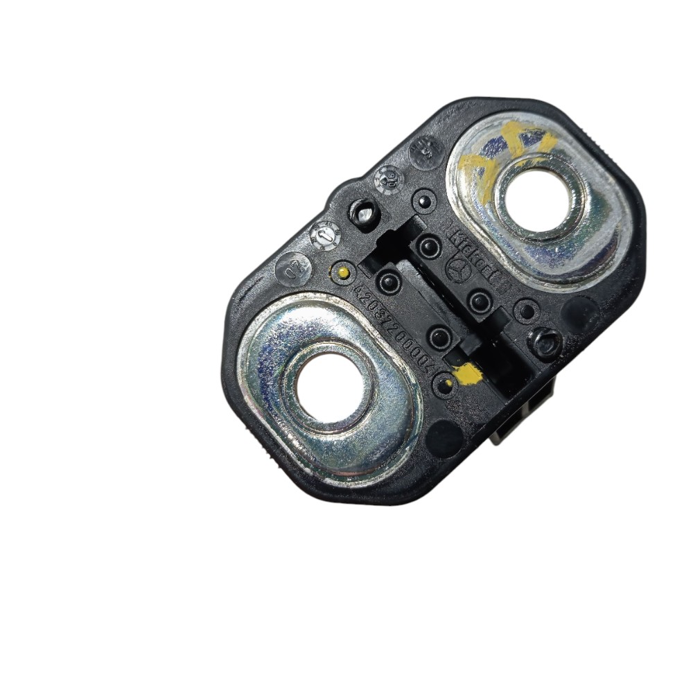 Batente Porta Mercedes C180 2002 2007 V661 1