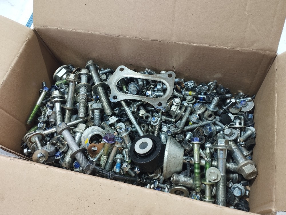 Parafusos Diversos Honda Hrv Exl 2023 2025 V644