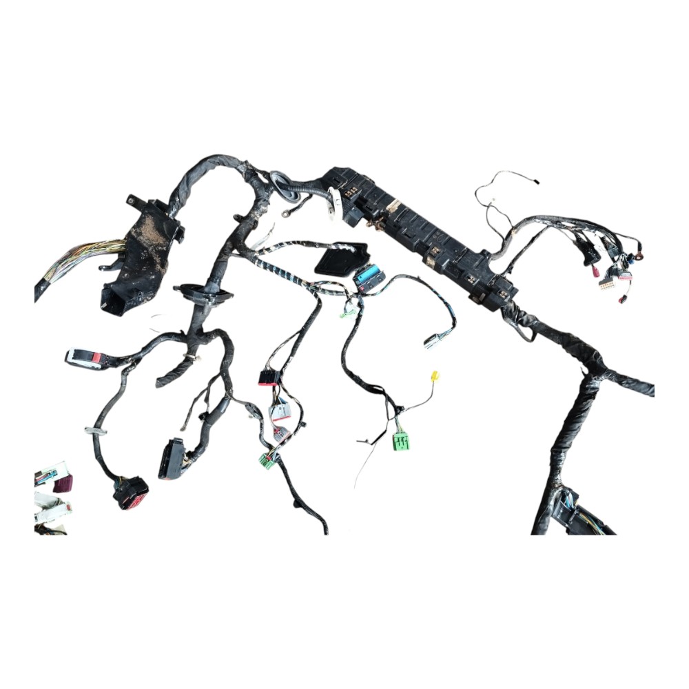 Chicote Interno Land Rover Defender 2022 V645 5