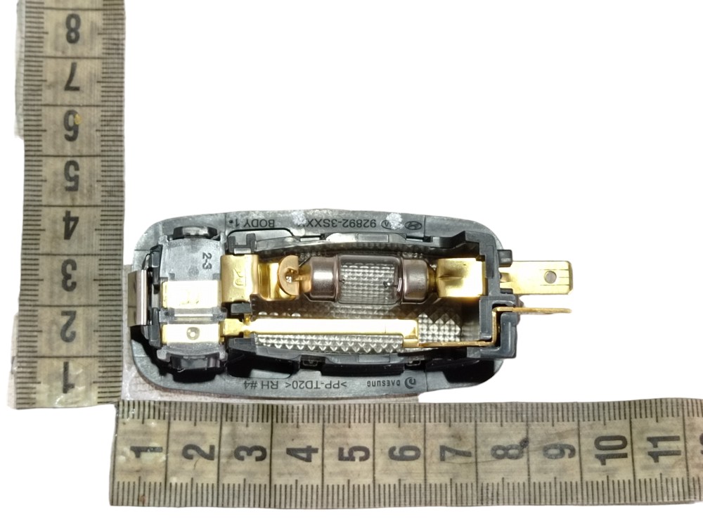 Luz Cortesia Quebra Sol Hyundai Creta 1.0t Tgdi 2023 V609 8