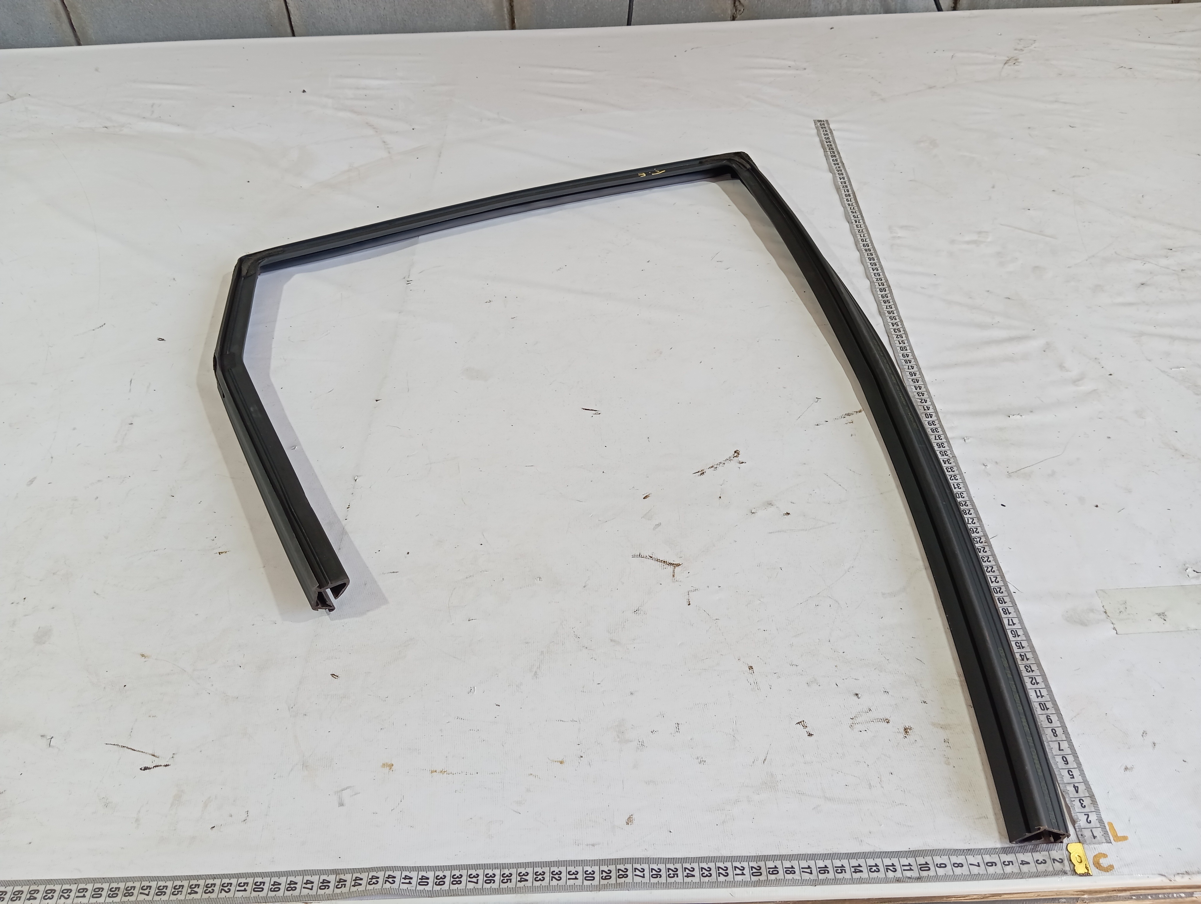 Borracha Porta Traseira Esquerda Jeep Grand Cherokee 14 V604 8