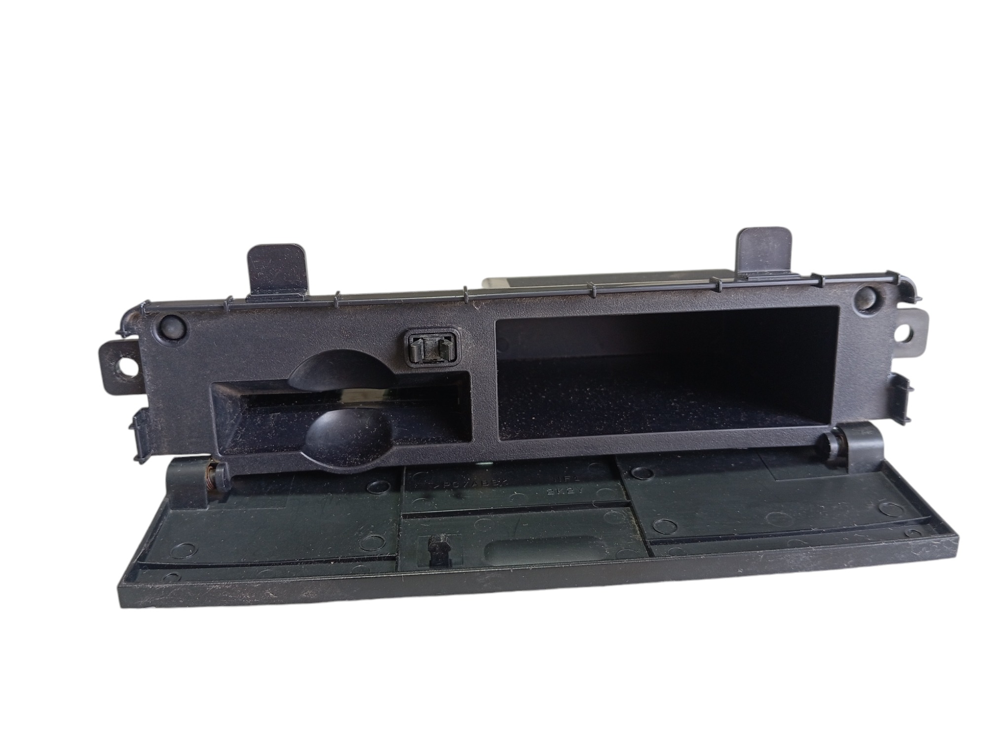 Porta Treco Console Mitsubishi Pajero Full 3.2 2020 V599 1