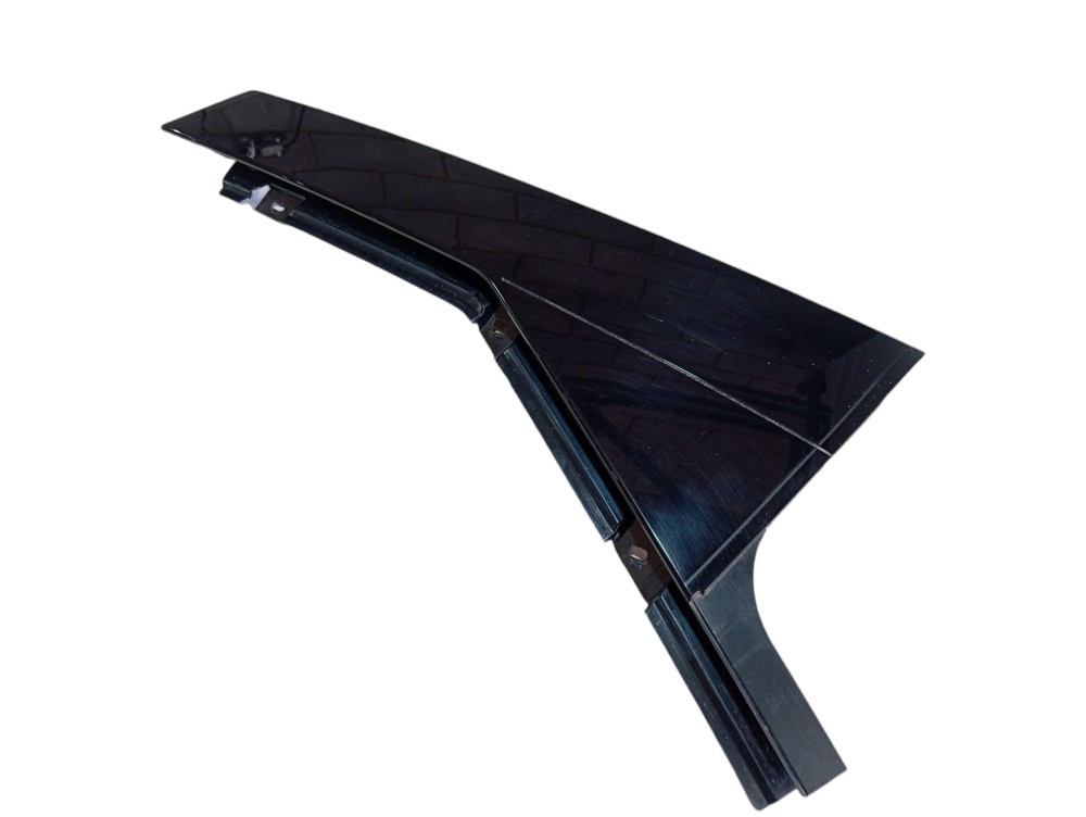 Moldura Ext Porta Traseira Esquerda Volvo Xc60 T5 2020 V606