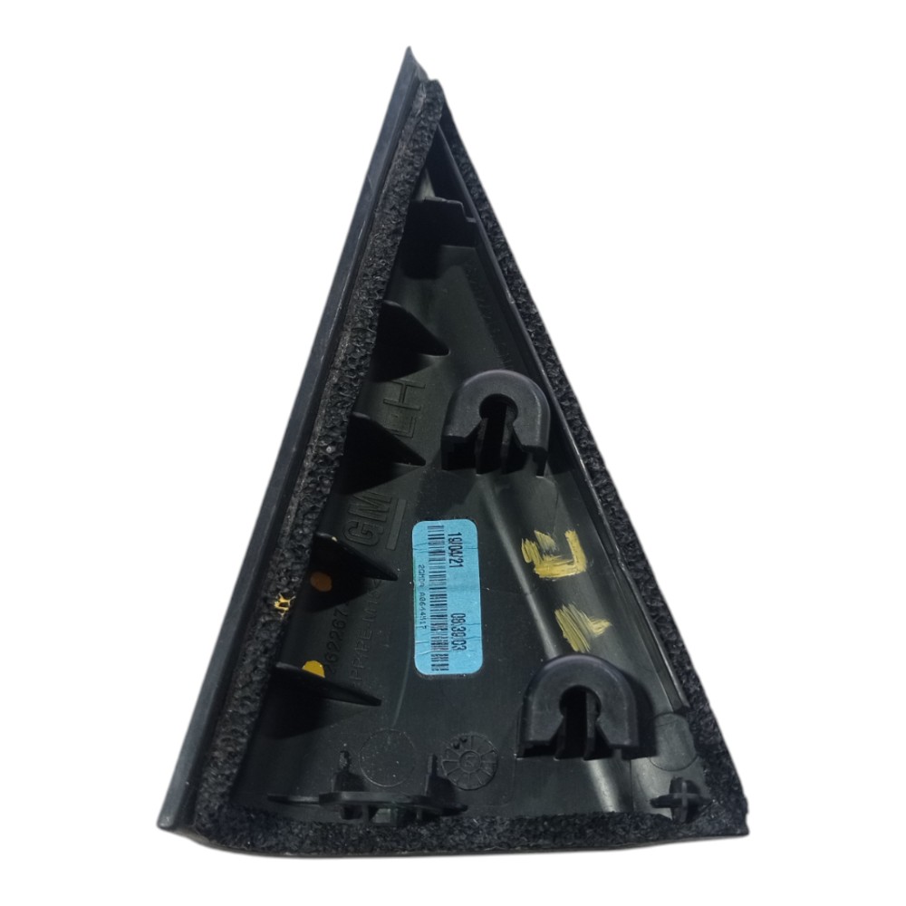 Moldura Inte Porta Traseira Esquerda Gm Tracker 2020 25 V627 3
