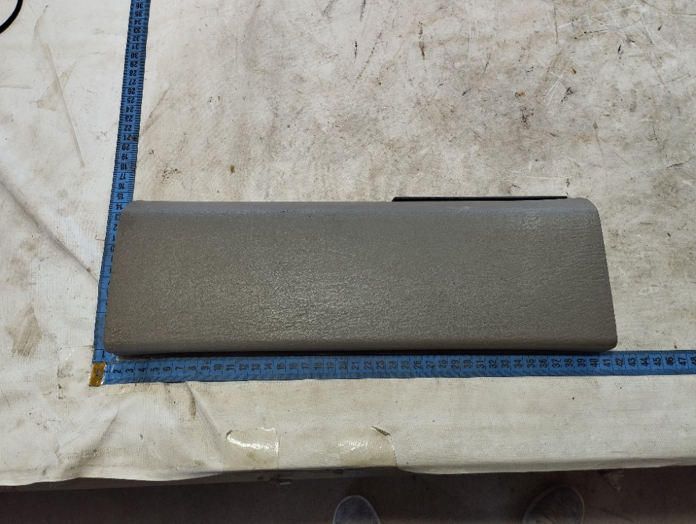 Tampa Porta Treco Chrysler Grand Caravan 2003 3.3 V578 8