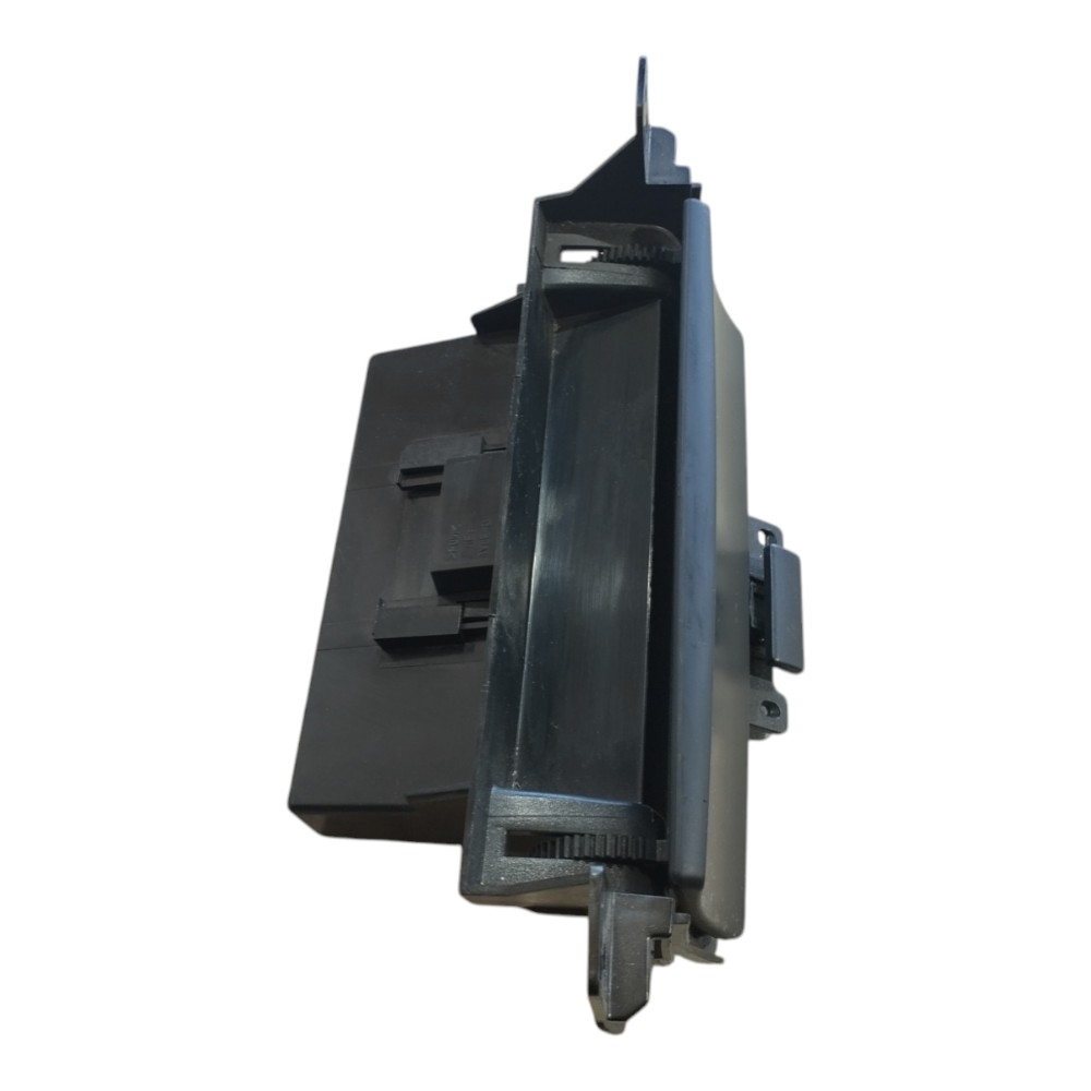 Porta Treco Suzuki Grand Vitara 2012 2015 V643 3
