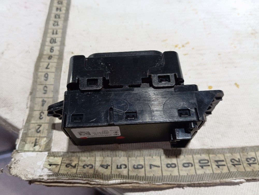 Botão Vidro Porta Dianteiro Direito Gwm Haval H6 2024 V610 8