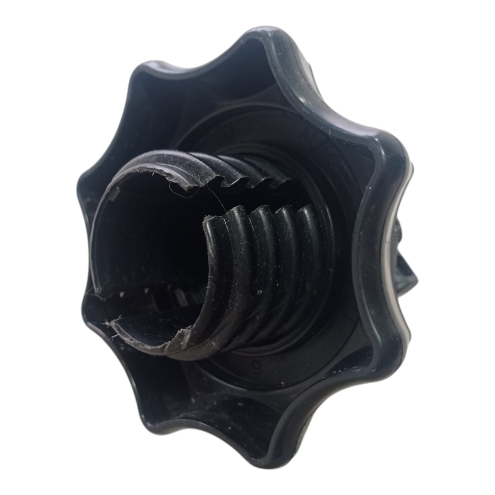 Parafuso Fixação Do Estepe Vw Golf Highline Turbo 2015 V626 3