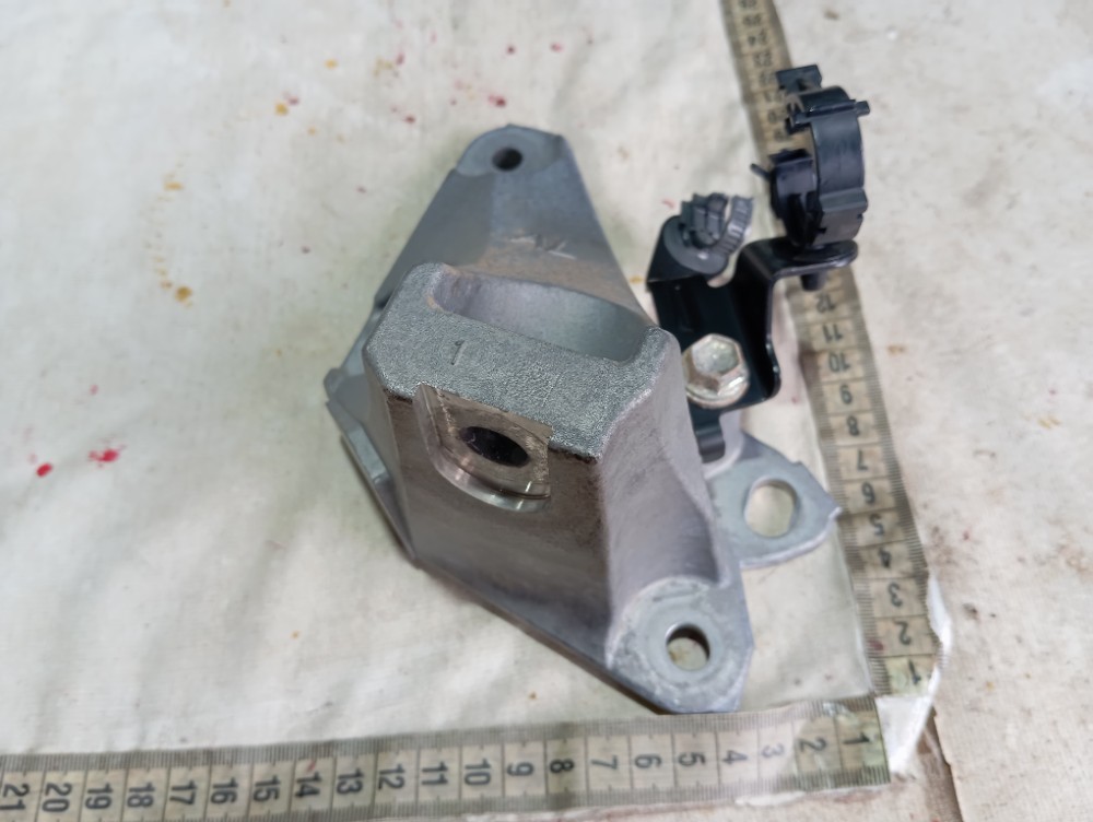 Suporte Coxim Motor Lexus Rx500hf Sport 2023 V619 8