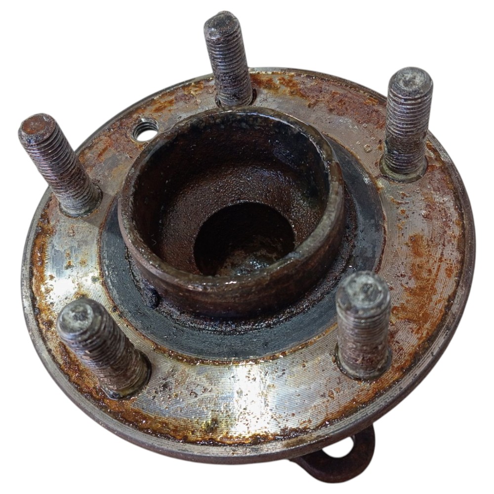 Cubo roda traseira direita Volvo V40 T3 2013 a 2016 V652 5