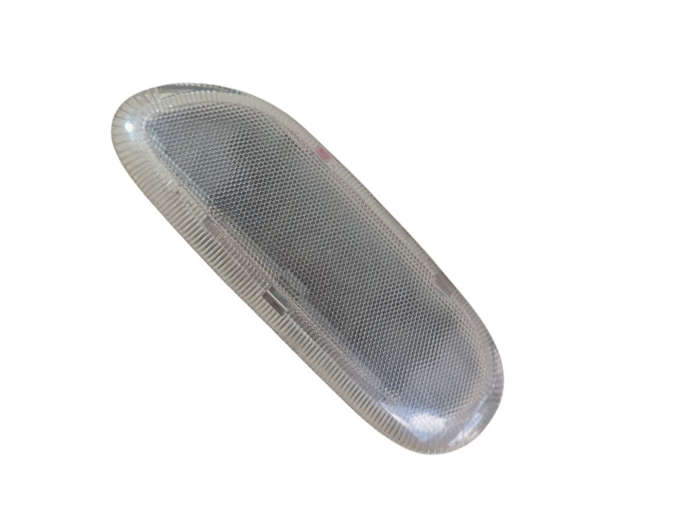 Luz Cortesia Porta Tras Direita Land Cruiser Prado 2005 V620 6