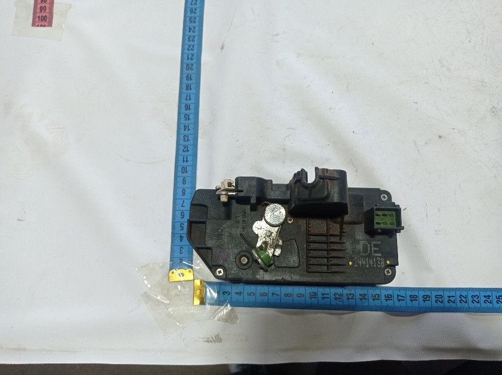 Fechadura Porta Traseira Esquerda Gm Vectra 2008 8