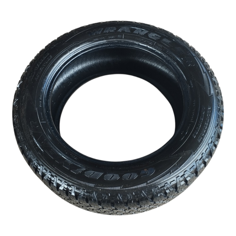 Pneu Aro 20 Goodyear Wrangler At Adventure 255/60 R20  V645 6
