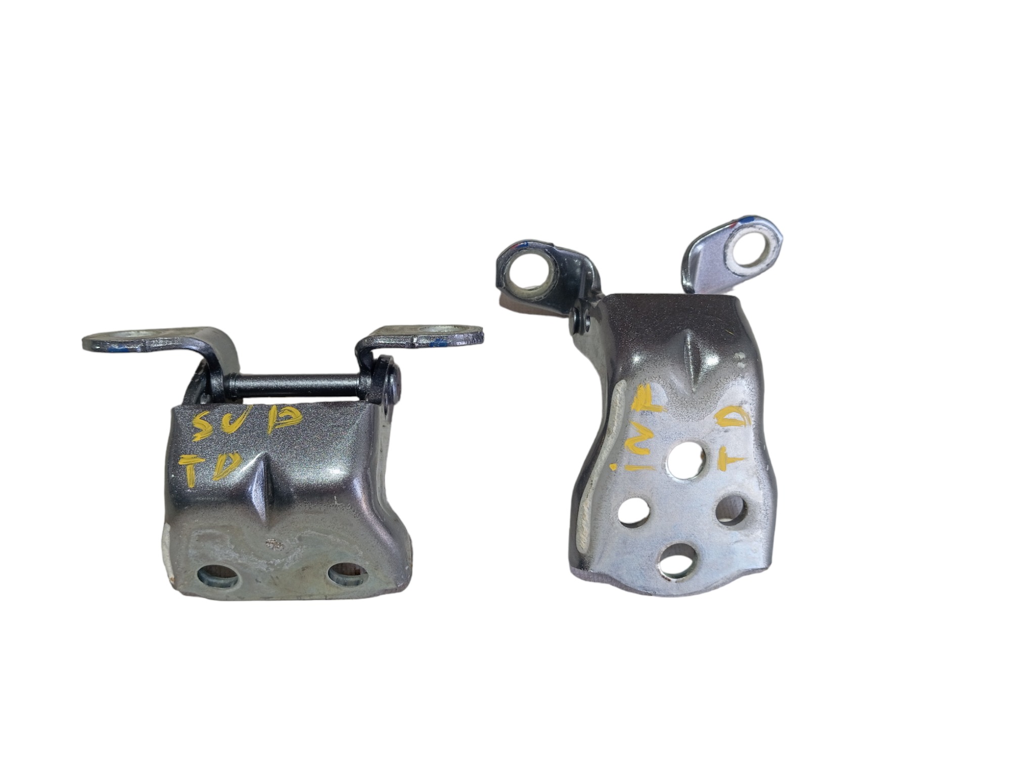 Dobradiça Porta Traseira Direita Byd Dolphin Gs 2024 25 V596 2
