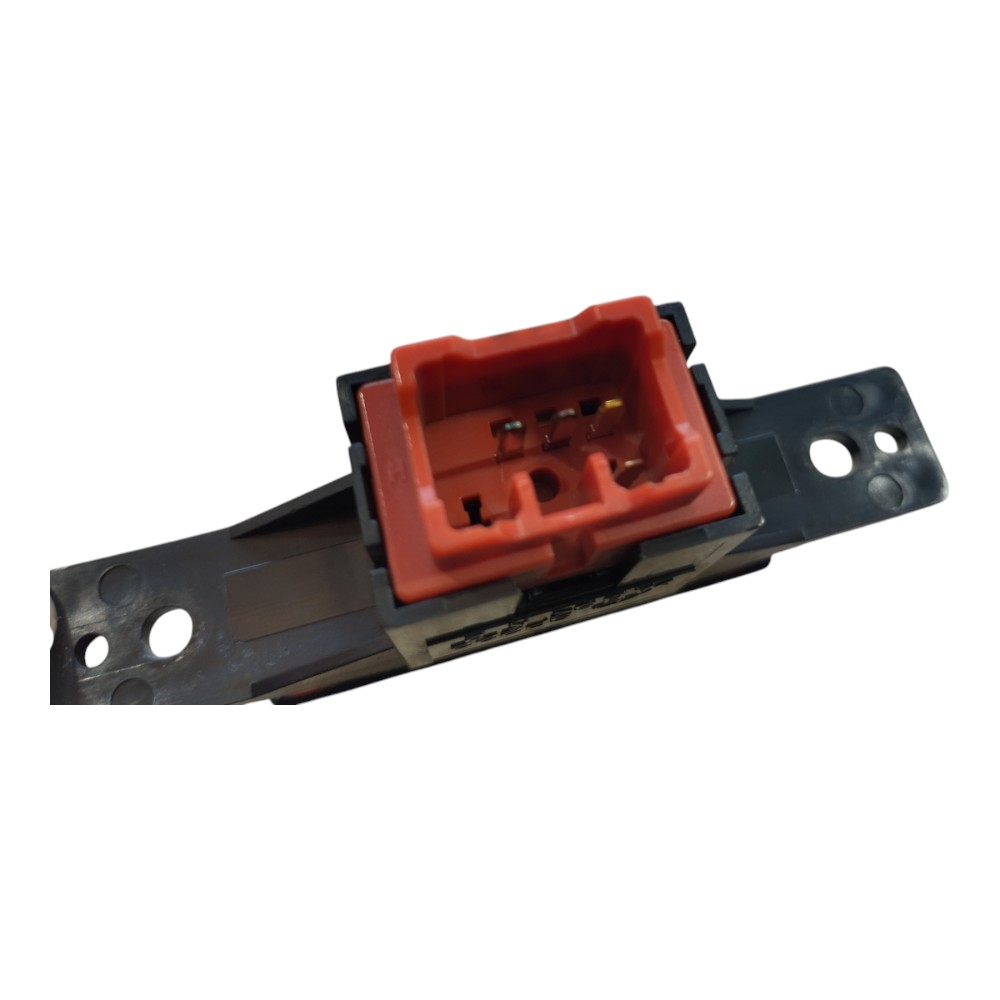 Botão Pisca Alerta Suzuki Grand Vitara 2012 2015 V643 3