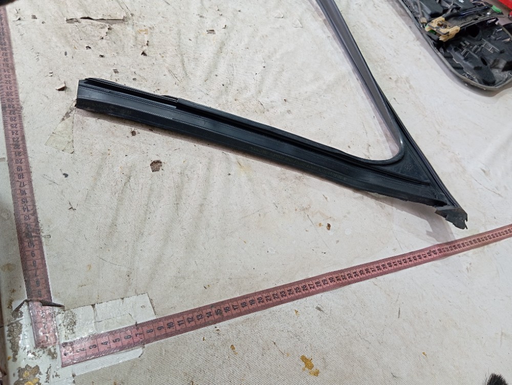 Borracha Vidro Porta Diant Direita Volvo V40 T3 2013 19 V652 4