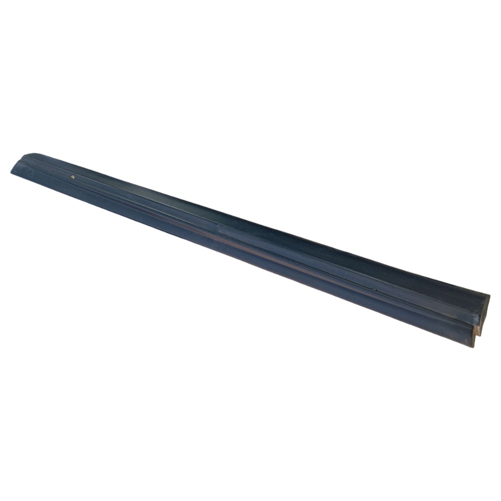 Spoiler Direito Land Rover Discovery 4 2010 A 2014 V656 2