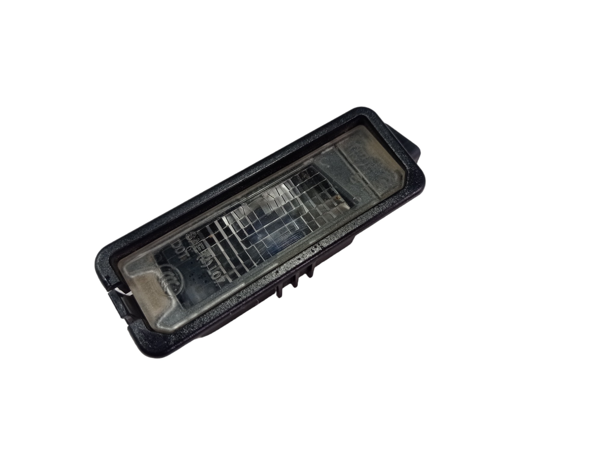 Luz De Placa Vw Golf Tsi Comfortline 2017 V585 2