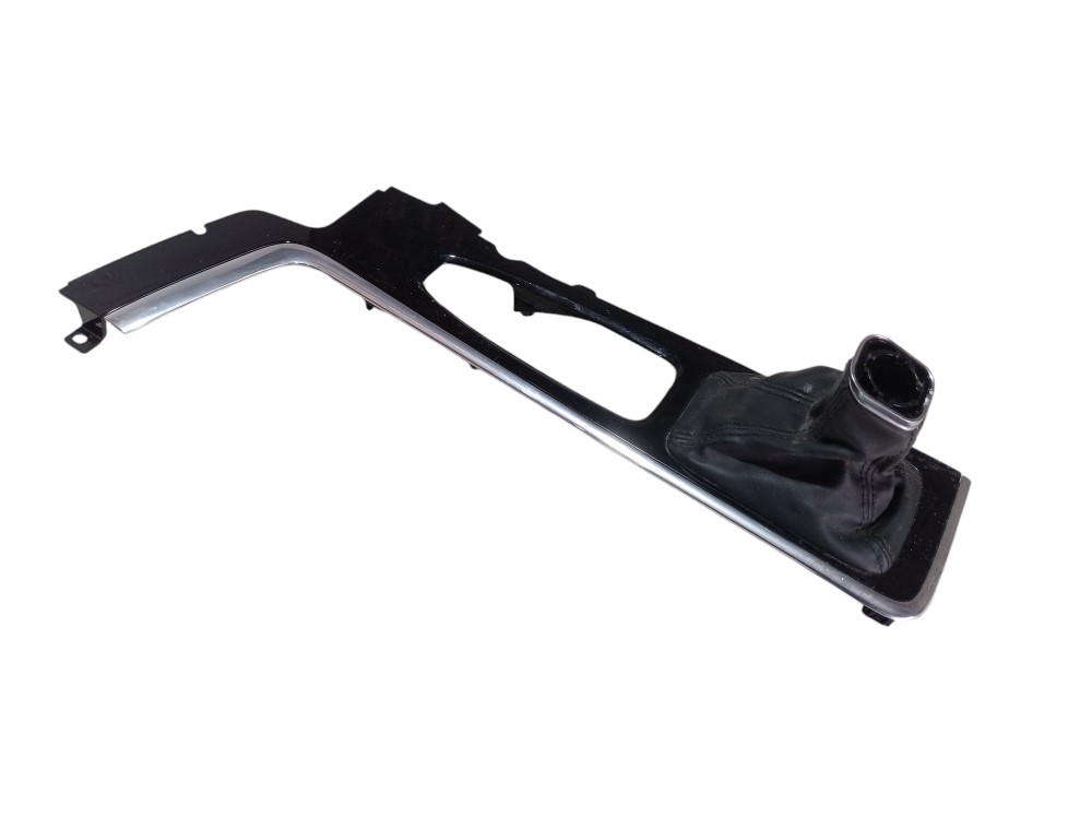 Moldura Console Central Volvo Xc60 T5 2.0t 2020 V606