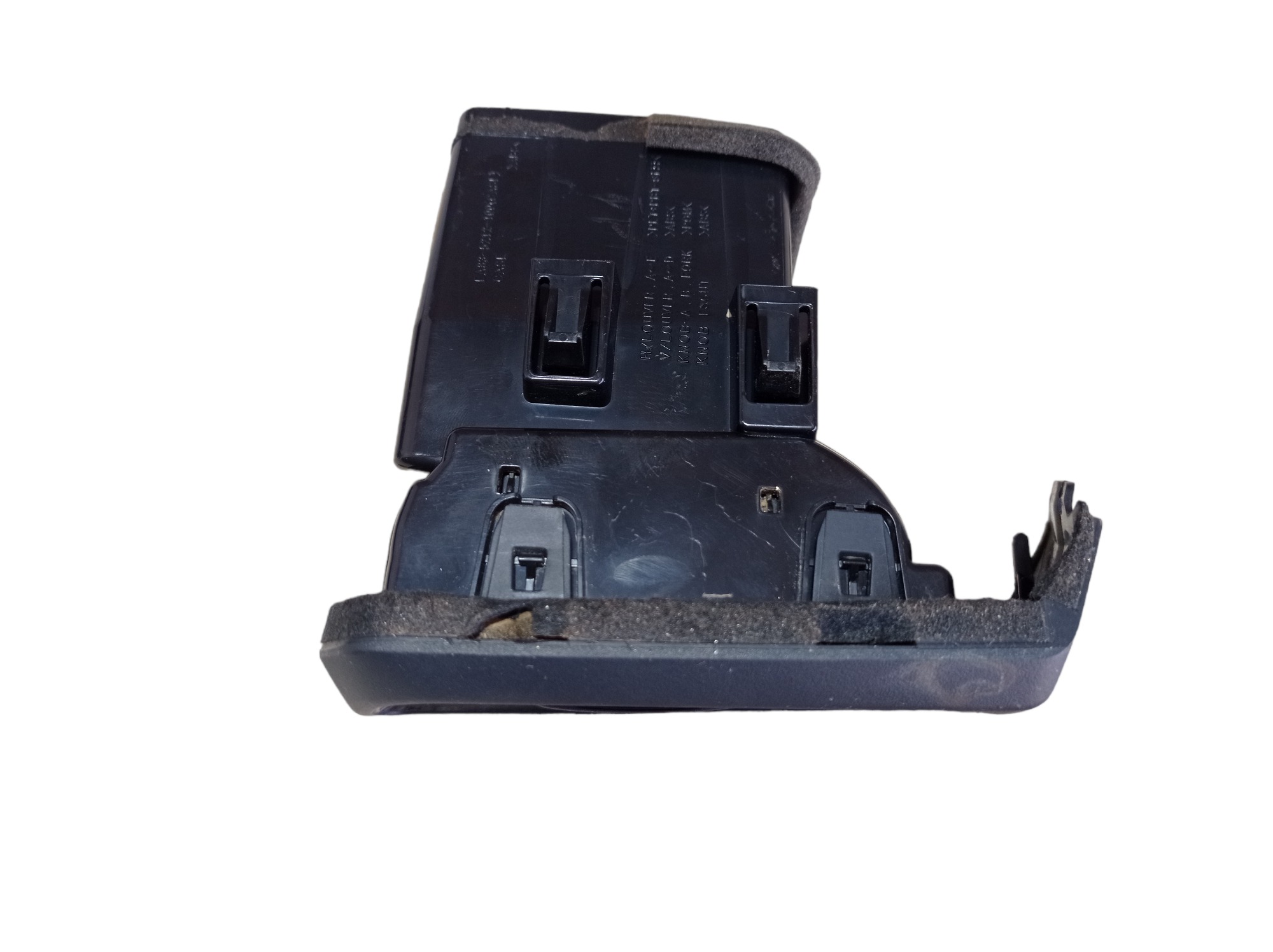 Difusor Ar Esquerdo Nissan Leaf 2022 V589 5