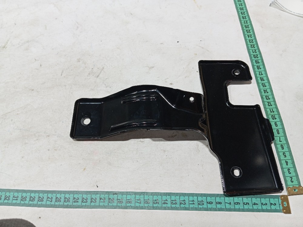 Suporte forro porta traseira esquerda Byd Song Pro 2025 V669 7