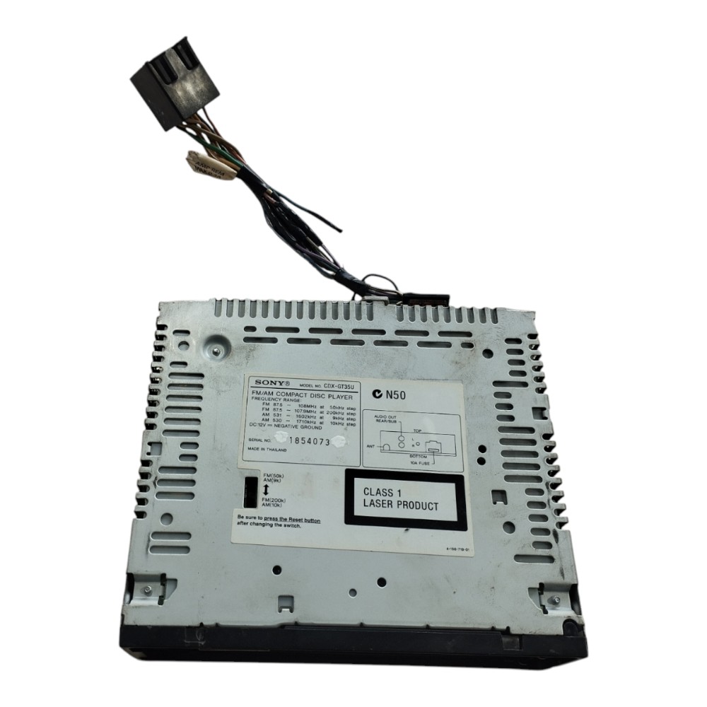 Traseira Do Rádio Sony Troller T4 2011 V650 8