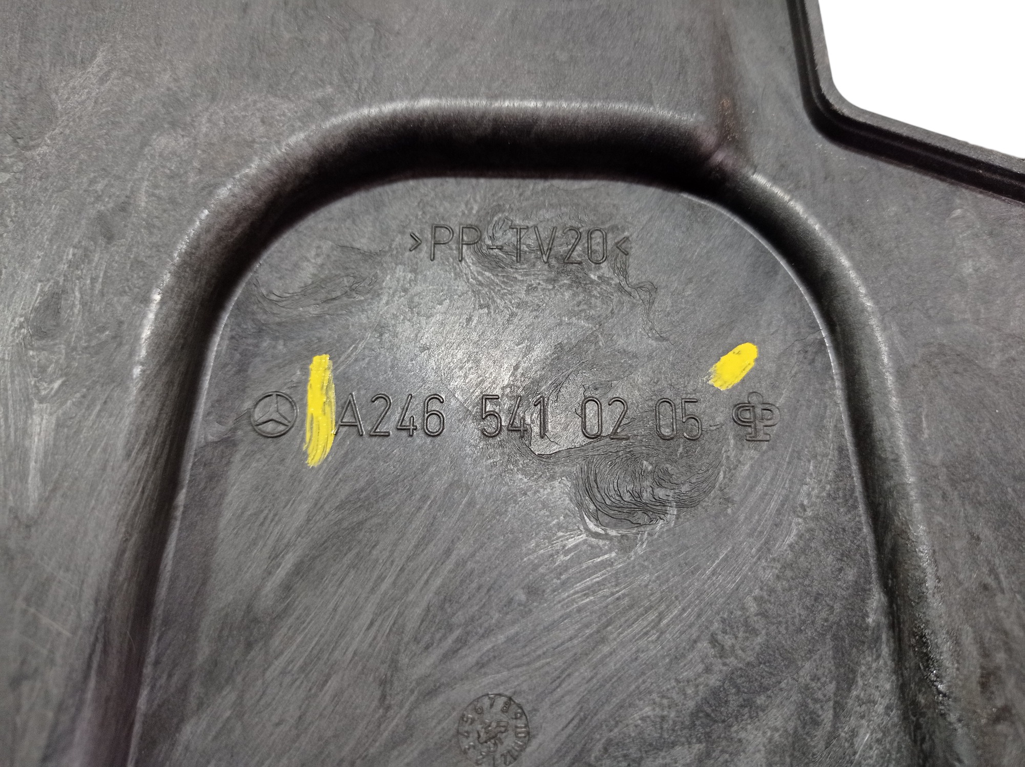 Acabamento Bateria Mercedes Gla 200 2016 A2465410205 V568 6
