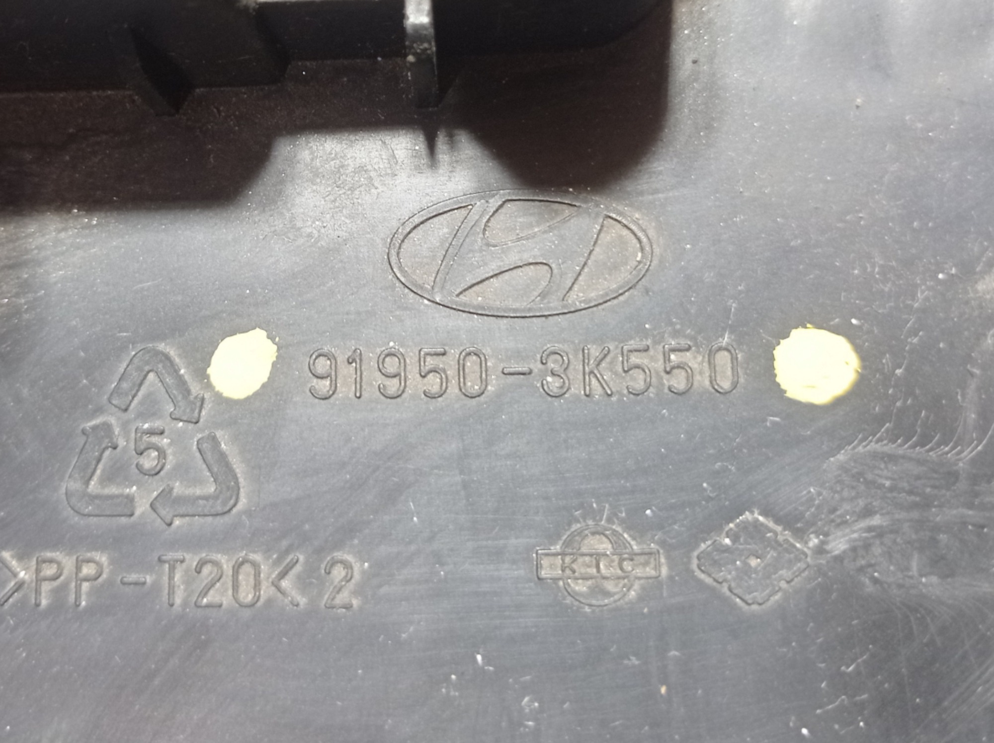 Suporte Inferior Caixa De Fusíveis Hyundai Azera 2009 V595 8