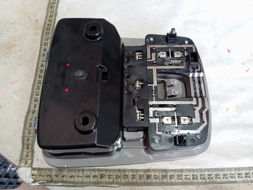 Luz Cortesia Ssangyong Xlv Dlx 2018 V612 9
