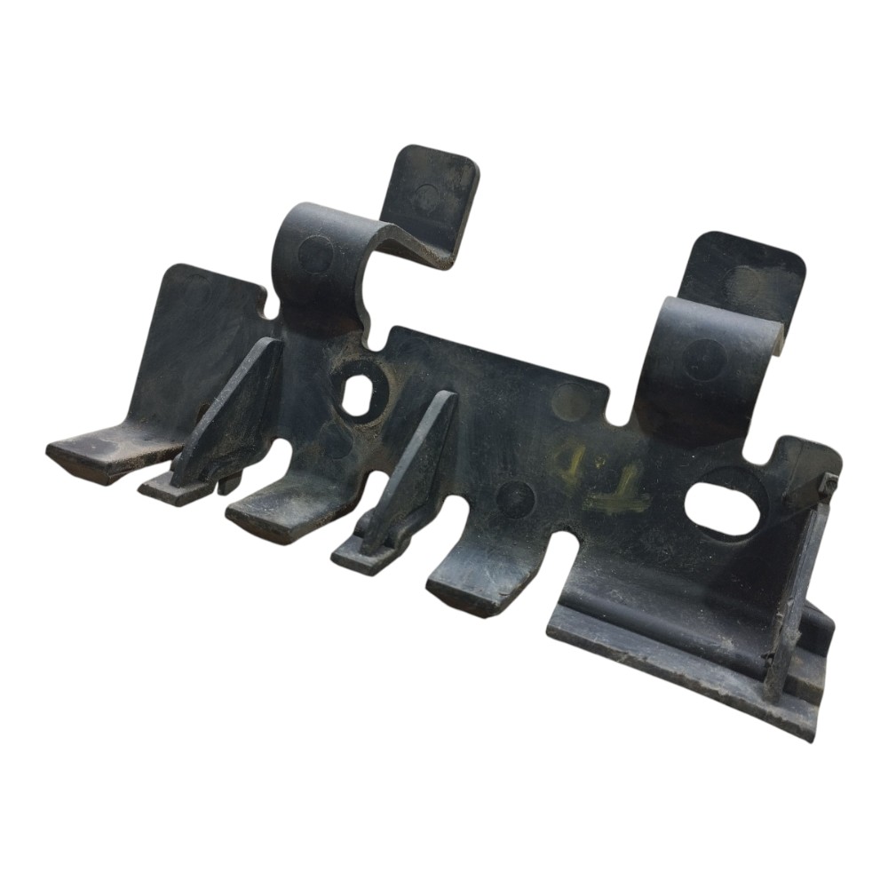 Guia Parachoque Tras Dir Land Rover Discovery 4 10 A 14 V656 4
