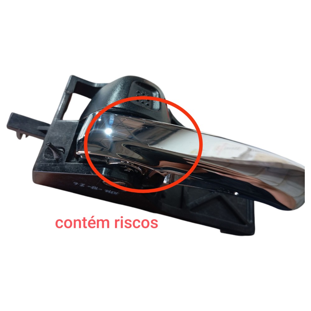 Maçaneta Int Porta Diant Esquerda Suzuki Scross 2015 16 V648 Dianteira 2
