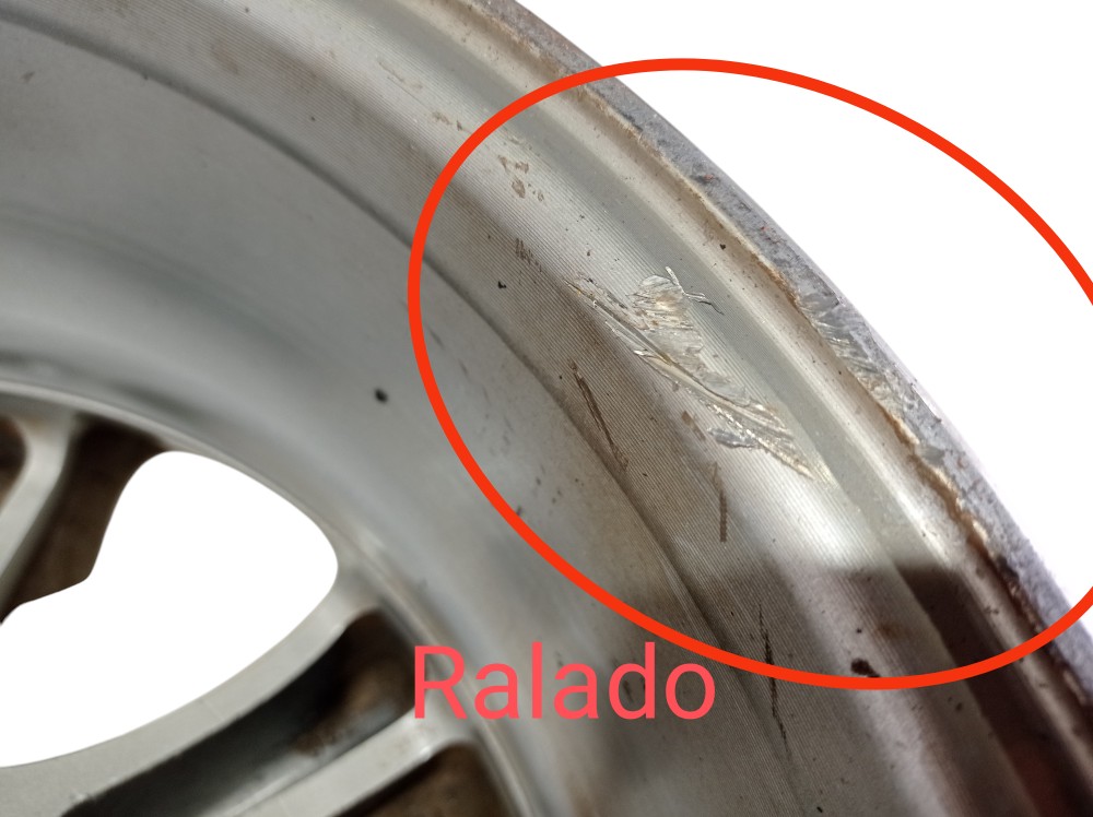 Roda Toyota Prado 3.0 2005 V620 7