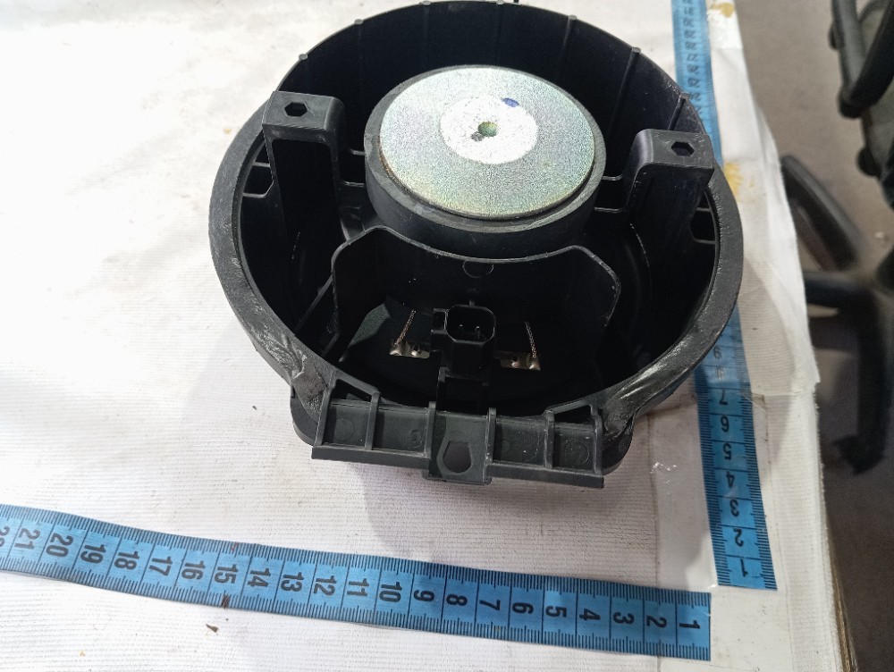 Alto Falante Porta Dianteira Direita Gm Tracker 2020 25 V627 5