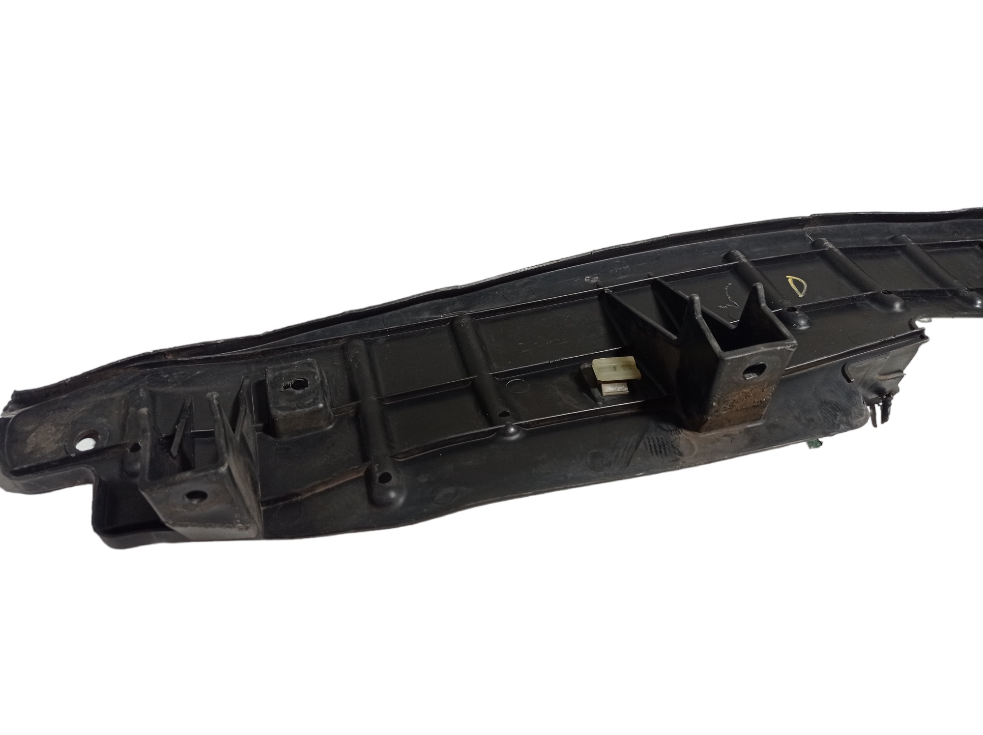 Defletor Inferior Radiador Hyundai Equus 4.6 2013 V577 1