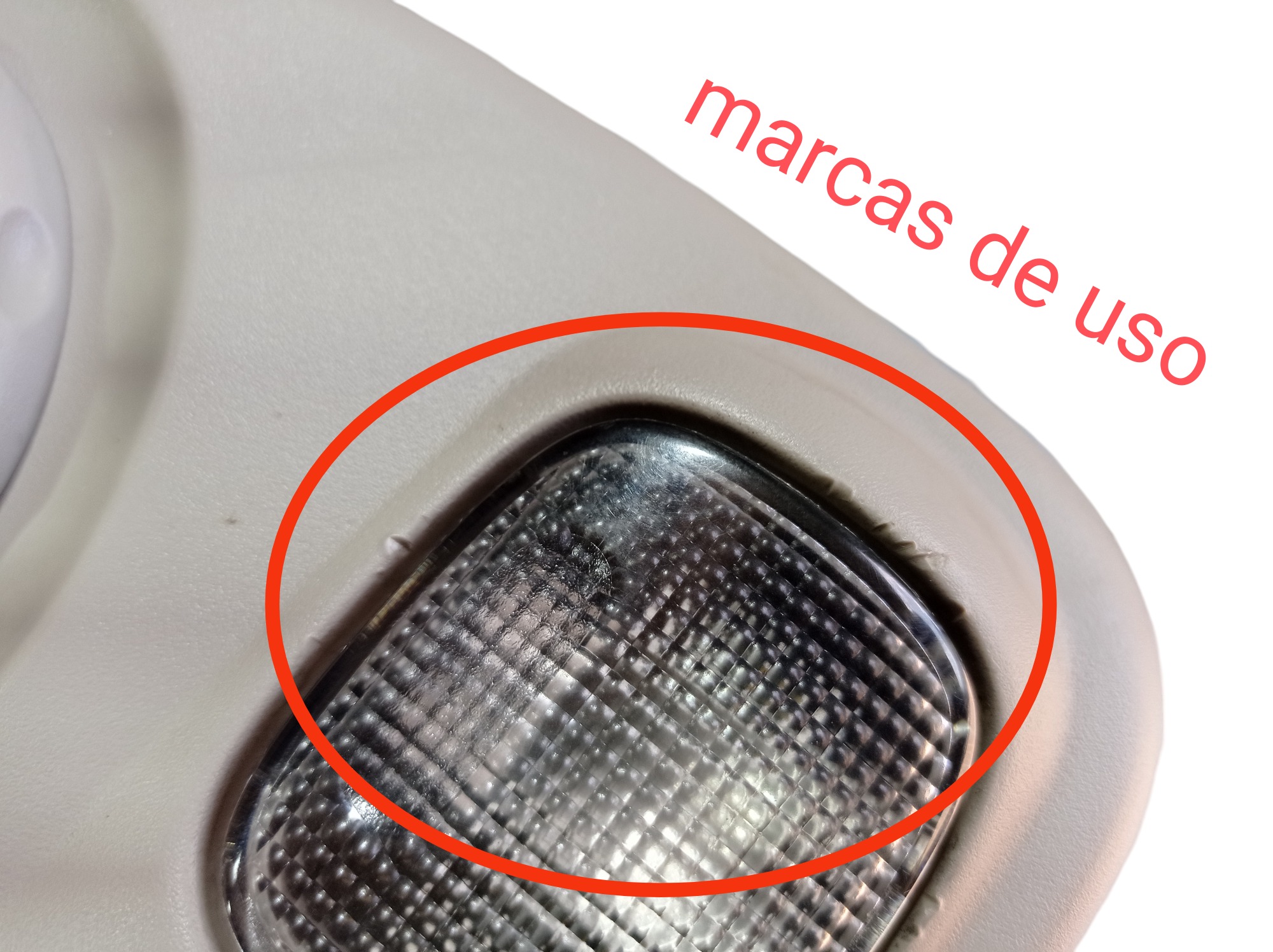 Luz Cortesia Teto Traseiro Esquerdo Grand Caravan 2005 V586 7