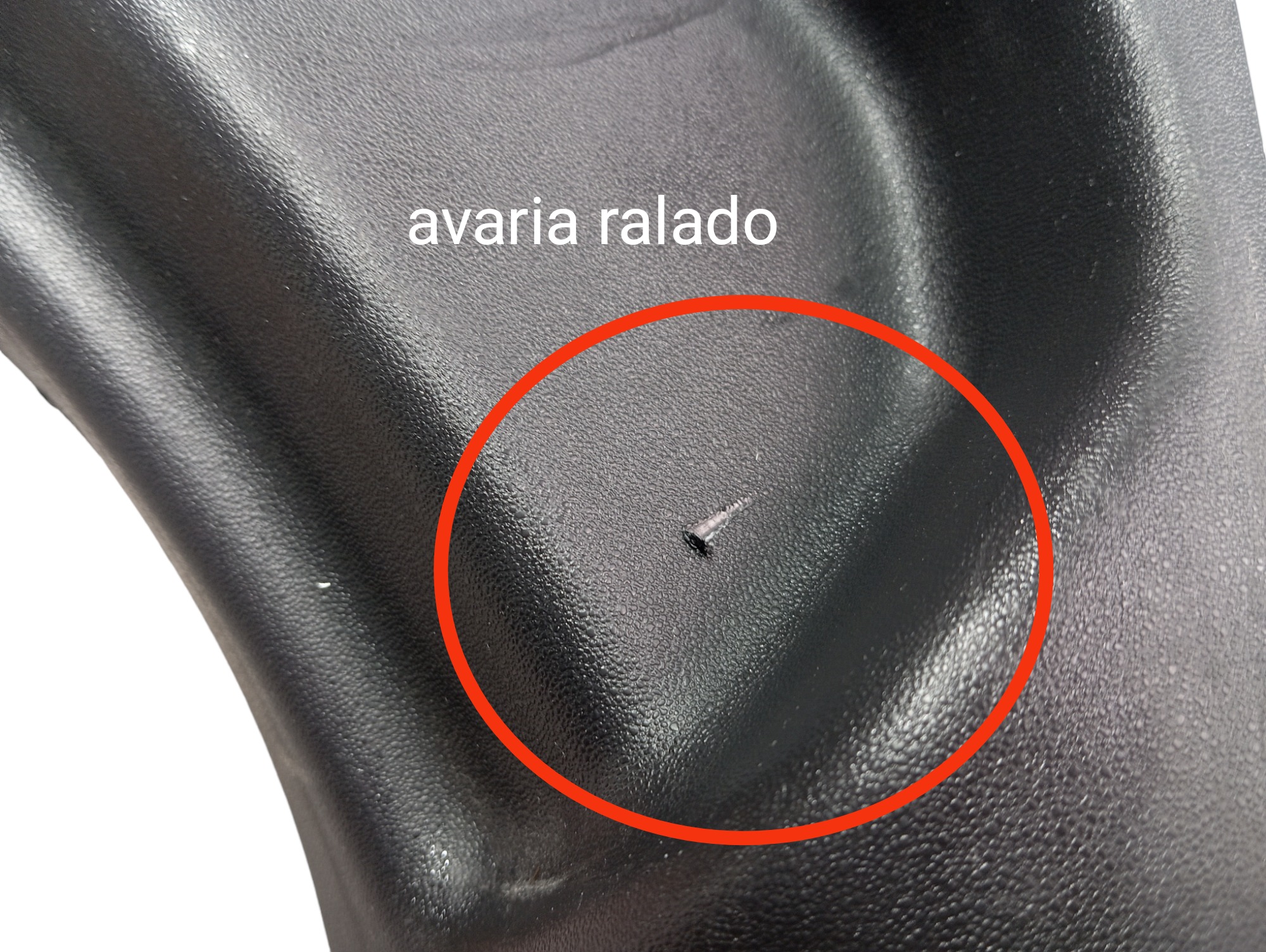 Acabamento Pé Coluna Dianteiro Esquerda Discovery 5  V597 7