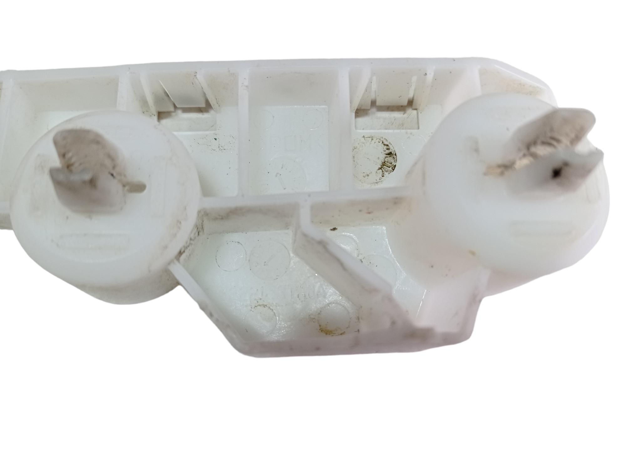 Guia Dianteiro Esquerdo Parachoque  Nissan Altima 2014 V465 6