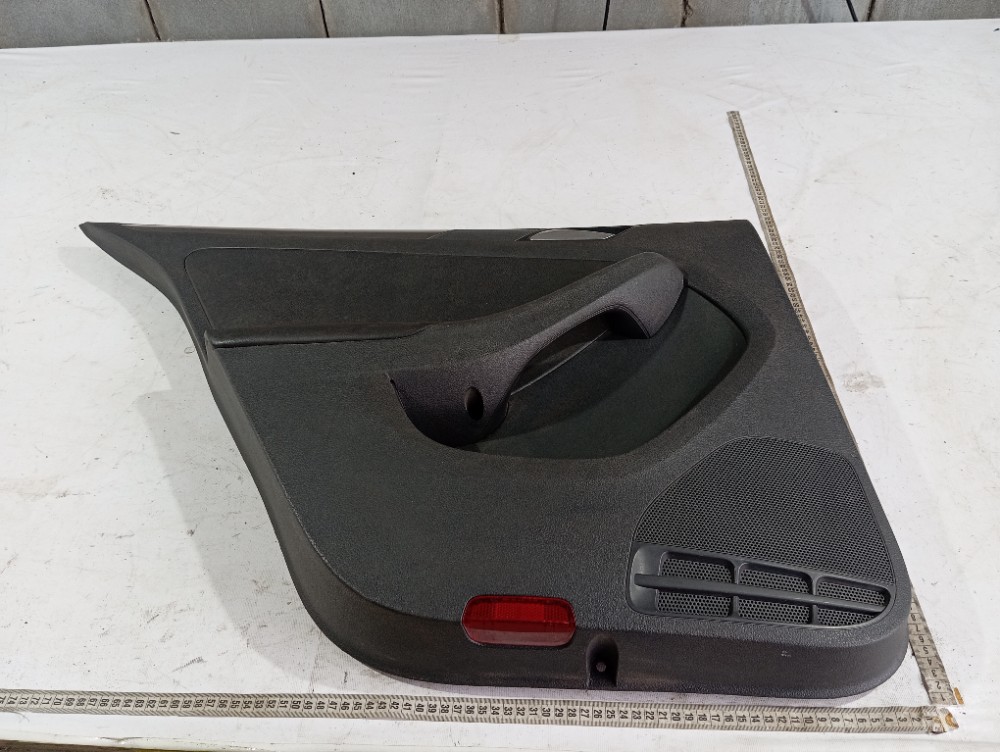 Forro Porta Traseira Esquerda Vw Jetta 2.0 2014 V260 6