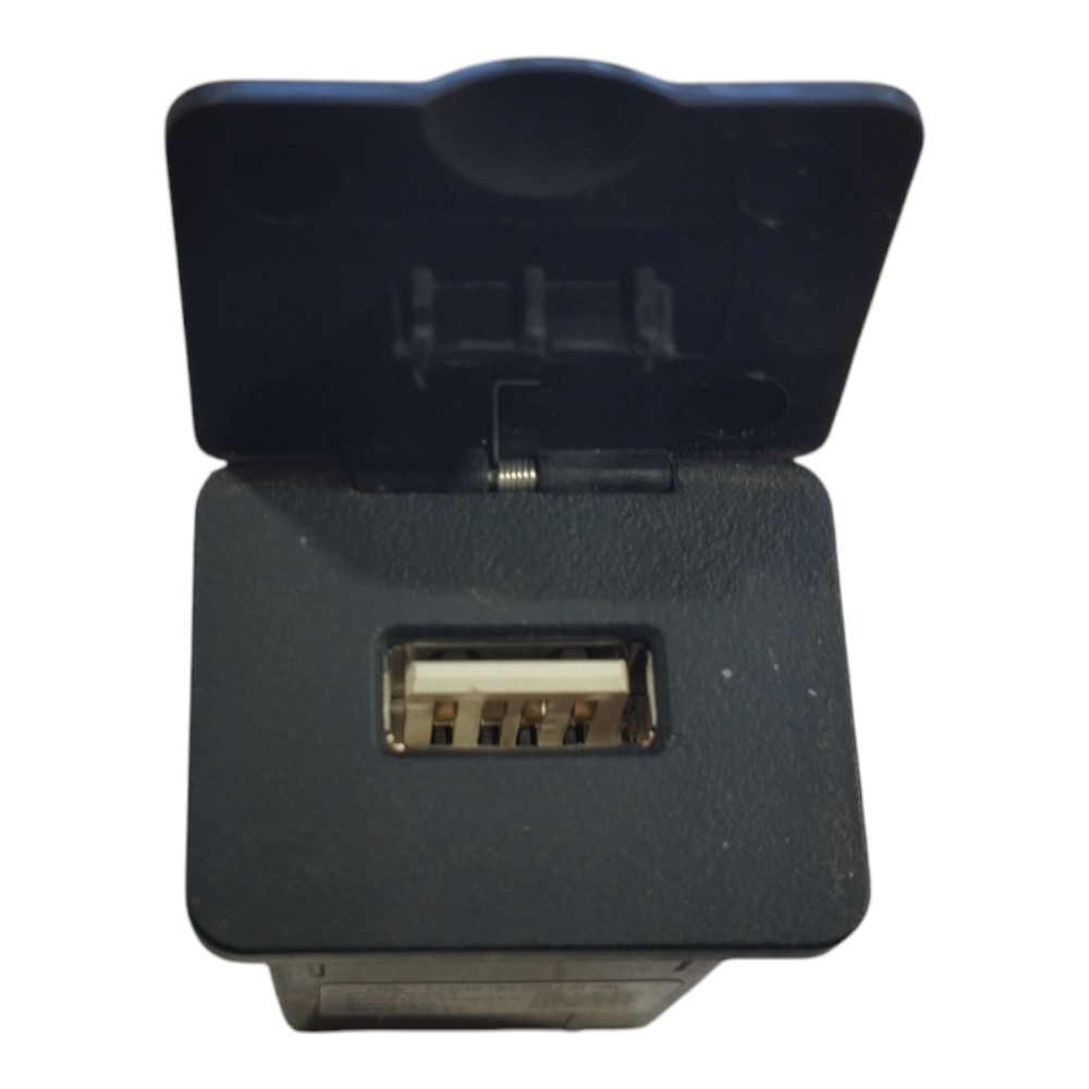 Botão usb Gwm haval gt 2024 v636 1
