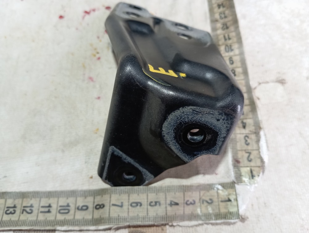 Suporte Paralama Esquerdo Lexus Rx500hf 2023 V619 7