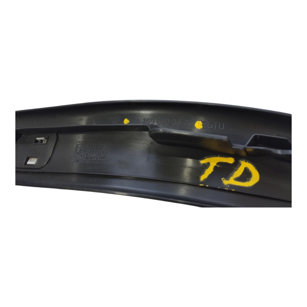 Soleira Traseira Direita Mercedes B180 2010 1.7 V630 5