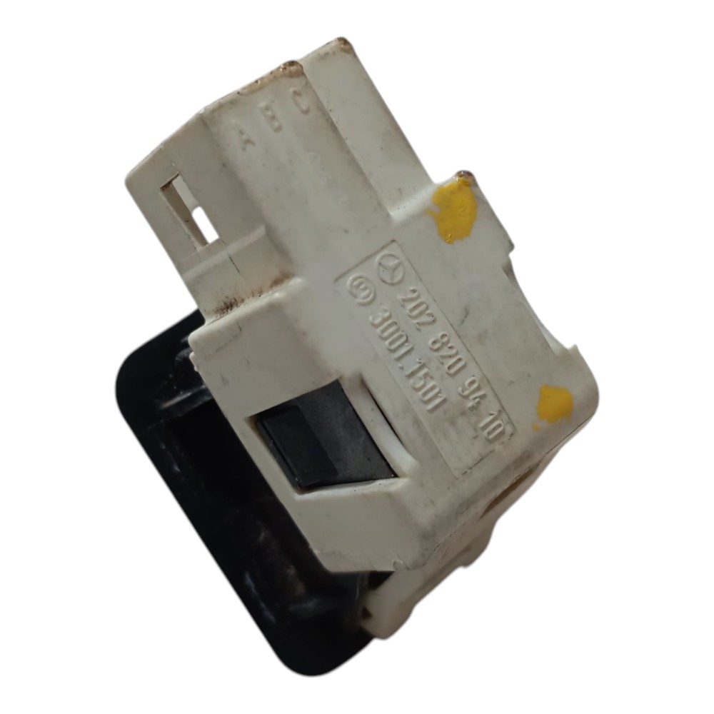 Sensor Porta Mercedes C180 2002 2007 V661 4