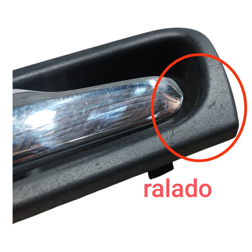 Maçaneta Inter Dianteira Esquer Mercedes C180 2002 2007 V661 Preta Dianteira 4