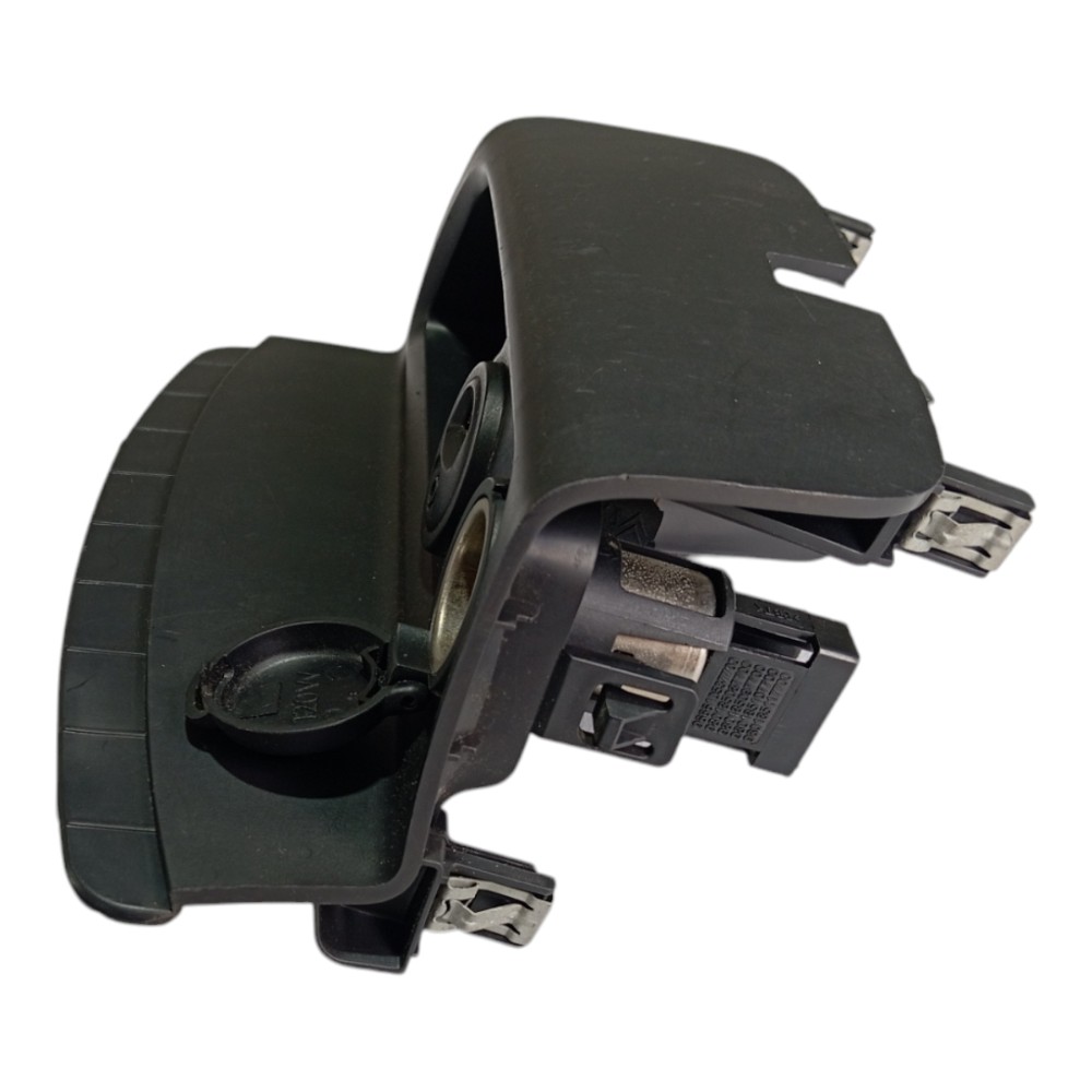Entrada Usb Auxiliar Tomada 12 Volts Peugeot 208 2014 V312 4
