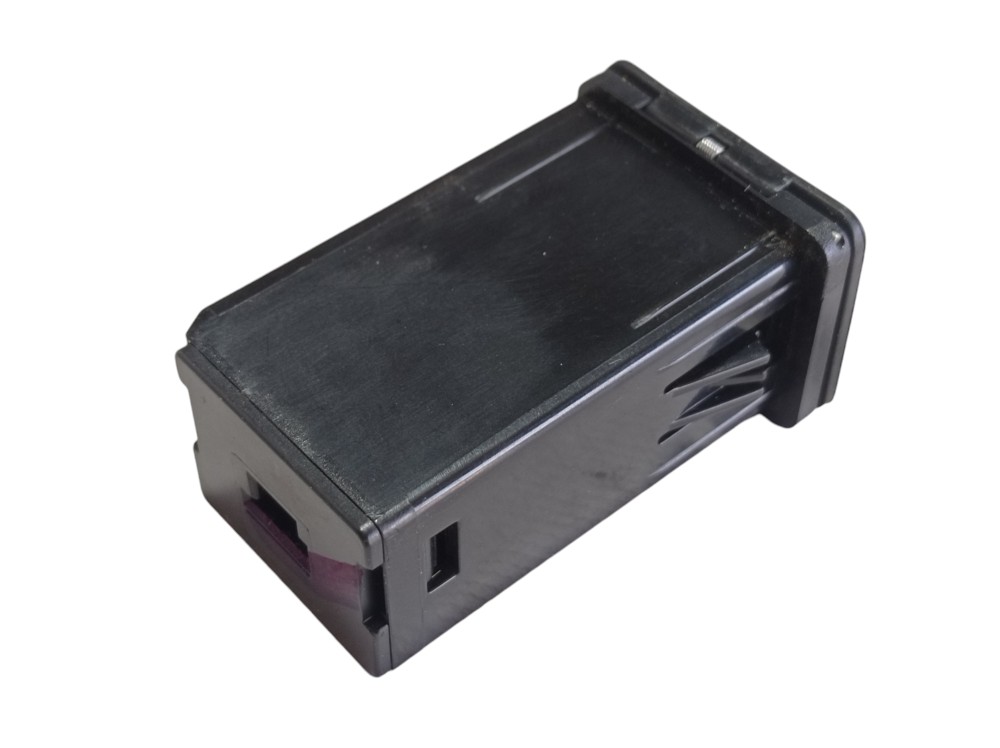 Entrada Usb Console Gwm Haval H6 1.5 2024 V610 6
