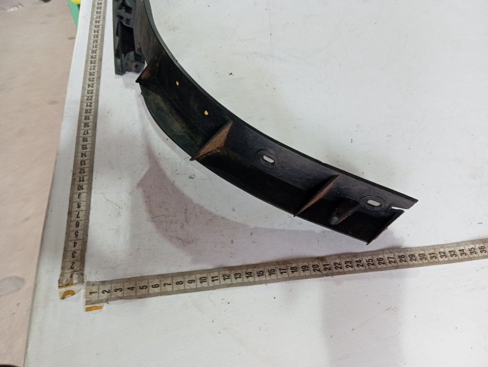 Guia Parachoque Traseiro Direito Porsche Cayenne 2003 V371 6