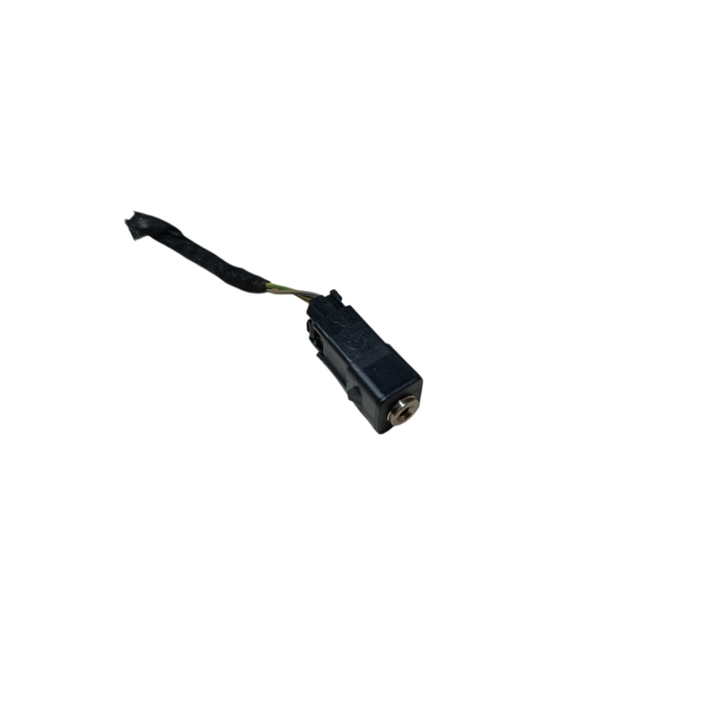 Entrada auxiliar Ford Ka 2017 1
